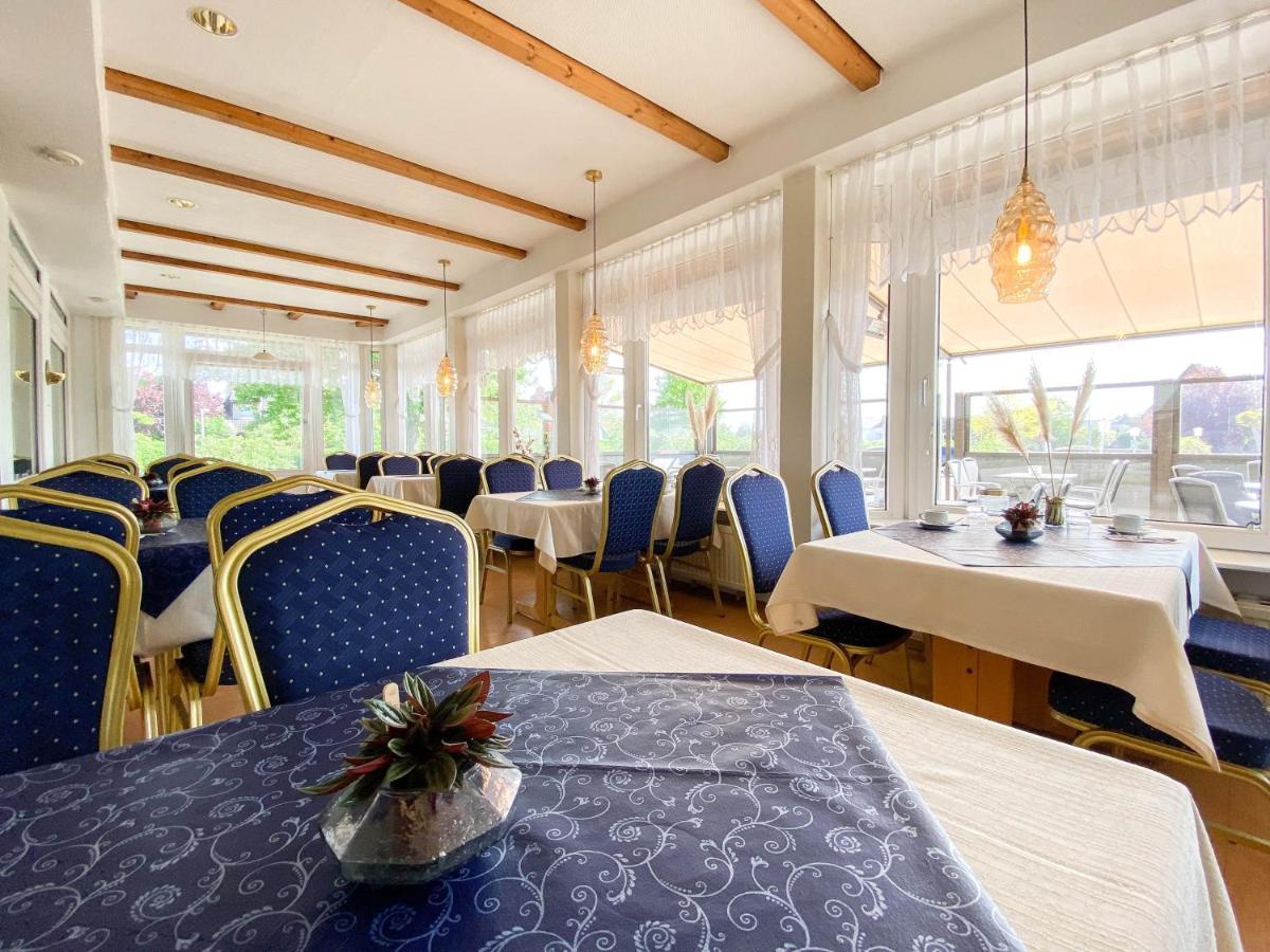 שטאדה Hotel-Restaurant Vier Linden מראה חיצוני תמונה
