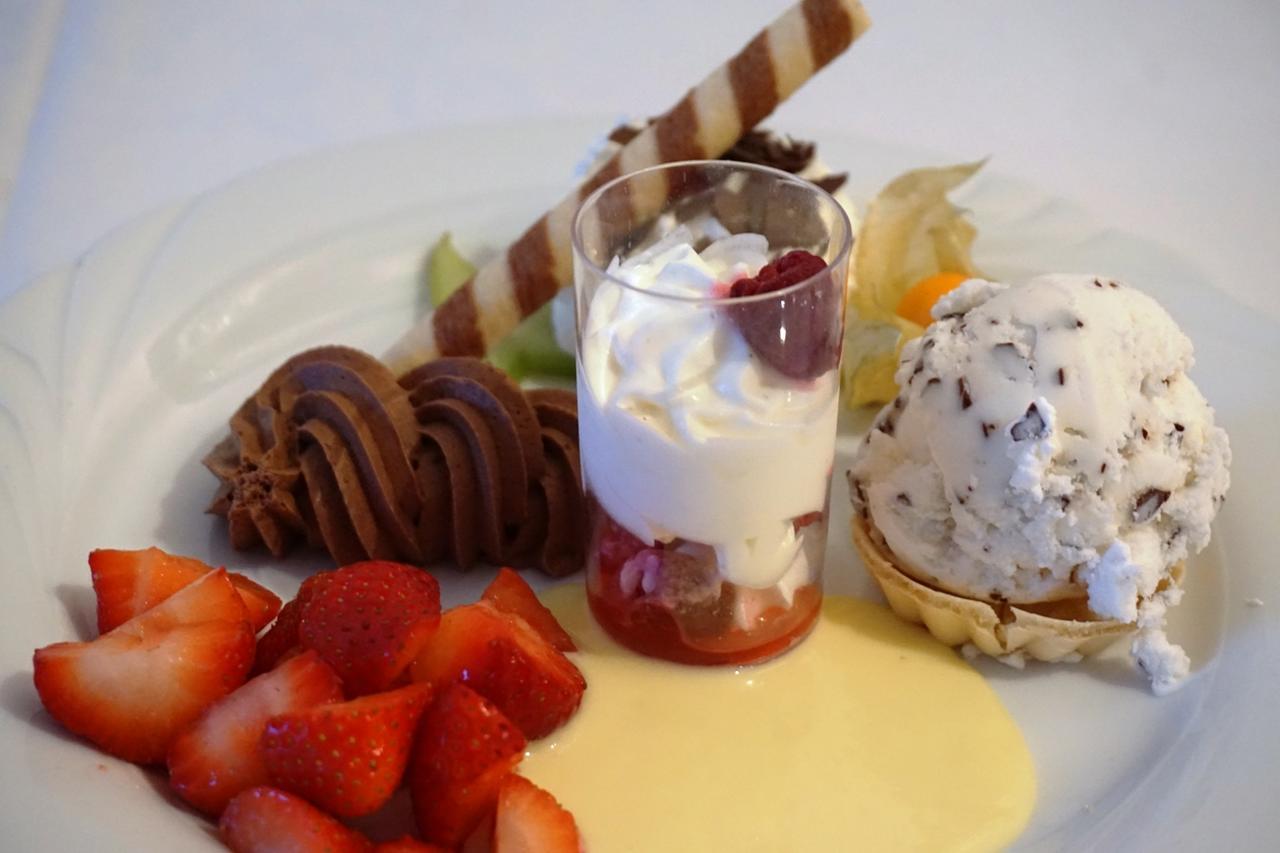 שטאדה Hotel-Restaurant Vier Linden מראה חיצוני תמונה